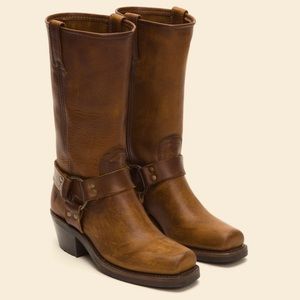 Frye Harness 12R Boots